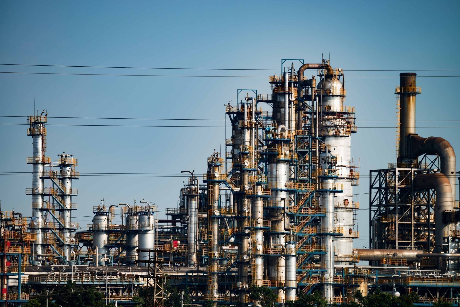 Refinery & Petrochemical Solutions